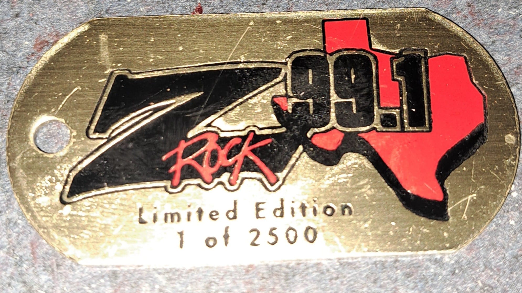 Awesome dog tags back from 2001. Anyone else have these?