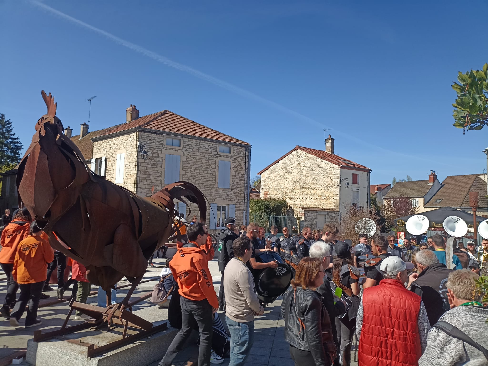 Saint-Rémy 71 - Officiel - Place à l'été : planning du 23 au 26 août ☀ ...