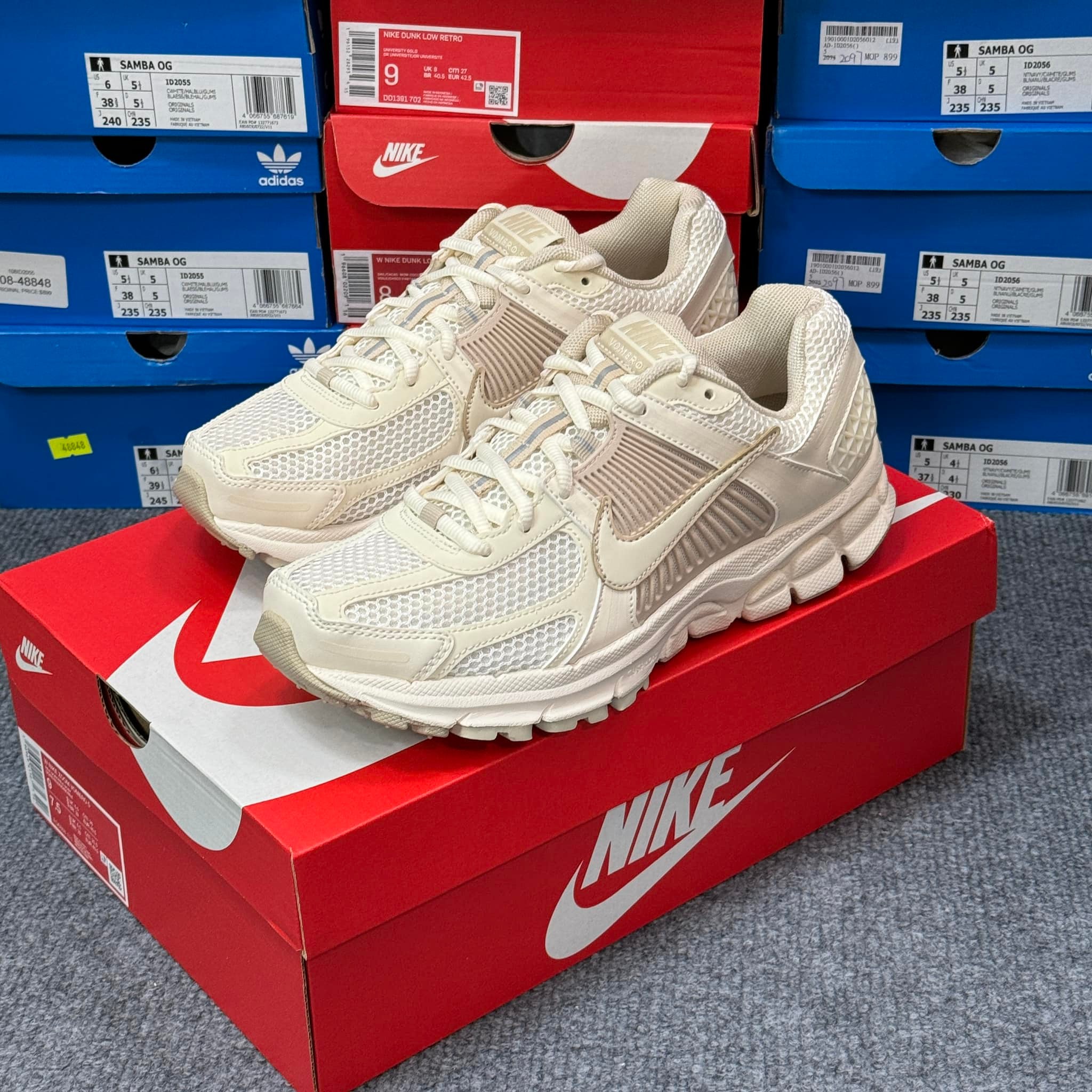 Nike Vomero 5 