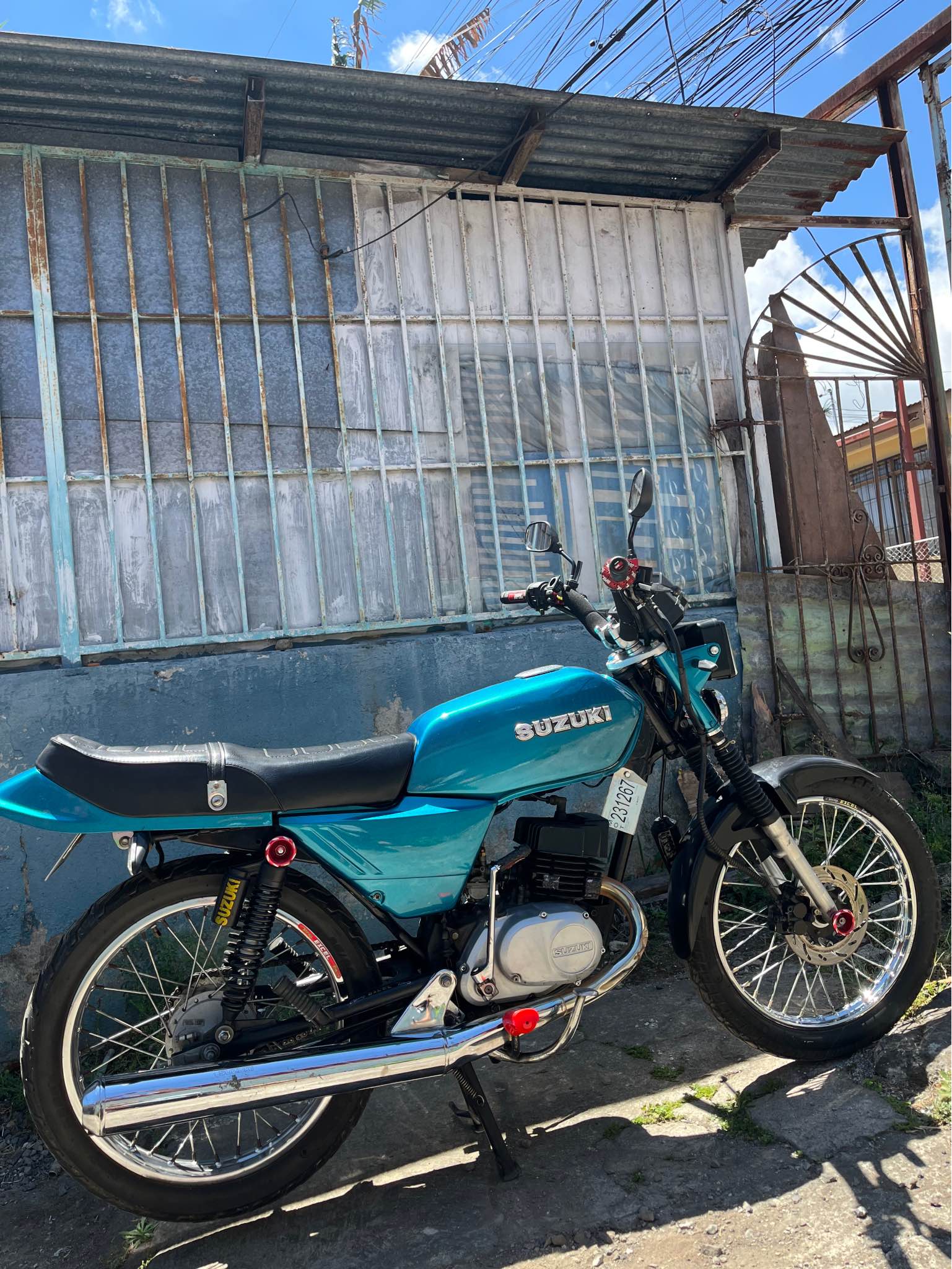 Ax100 original al día 🚀 - Motorcycles & Scooters - San José, Costa Rica ...