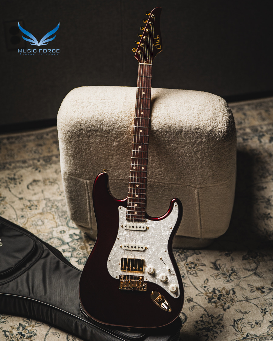 □ Suhr Classic S Dealer Select Limited Run - Black Cherry