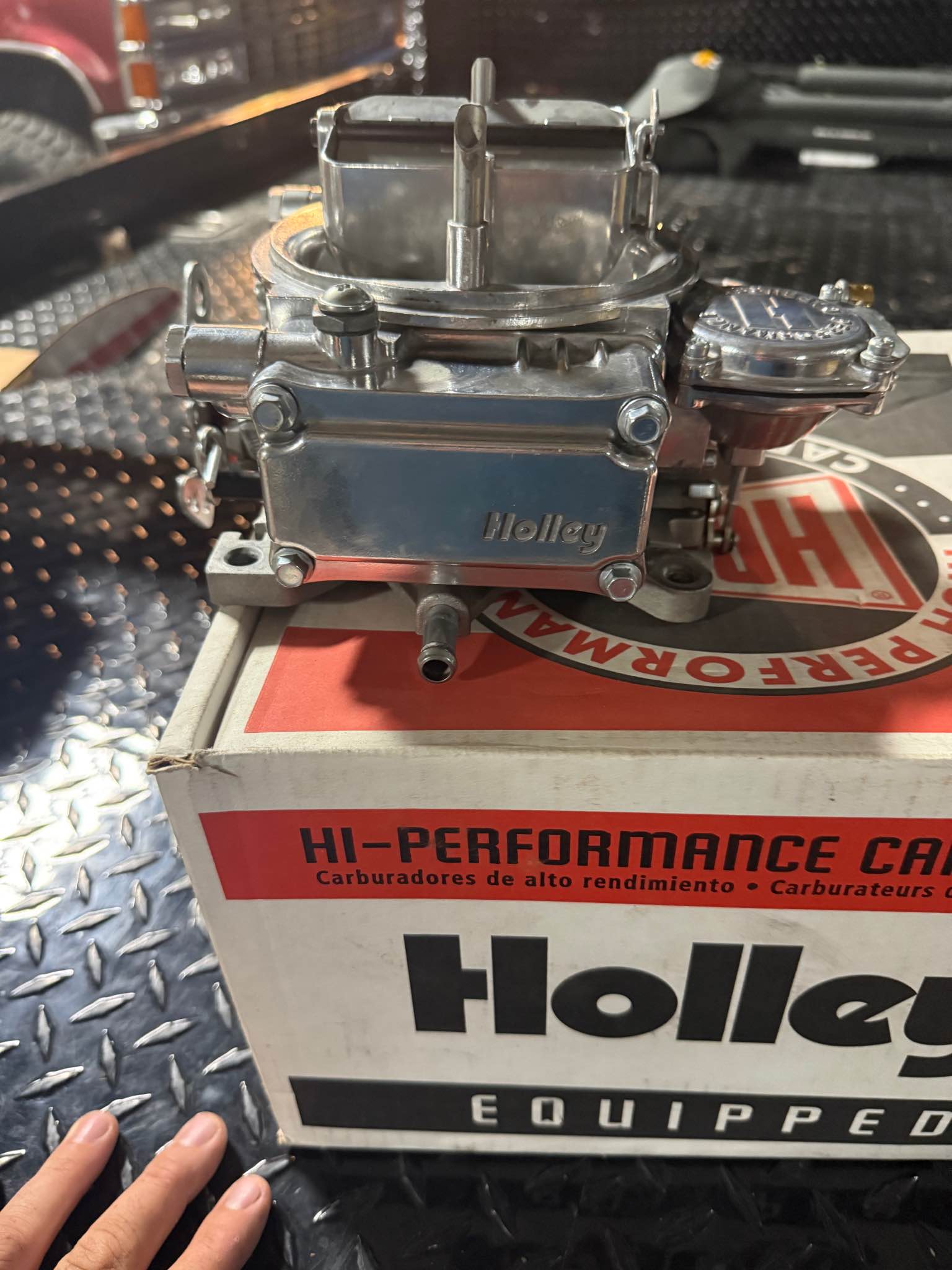 HOLLEY 600CFM STREET WARRIOR CARBURETOR WITH MANUAL CHOKE. - Car ...