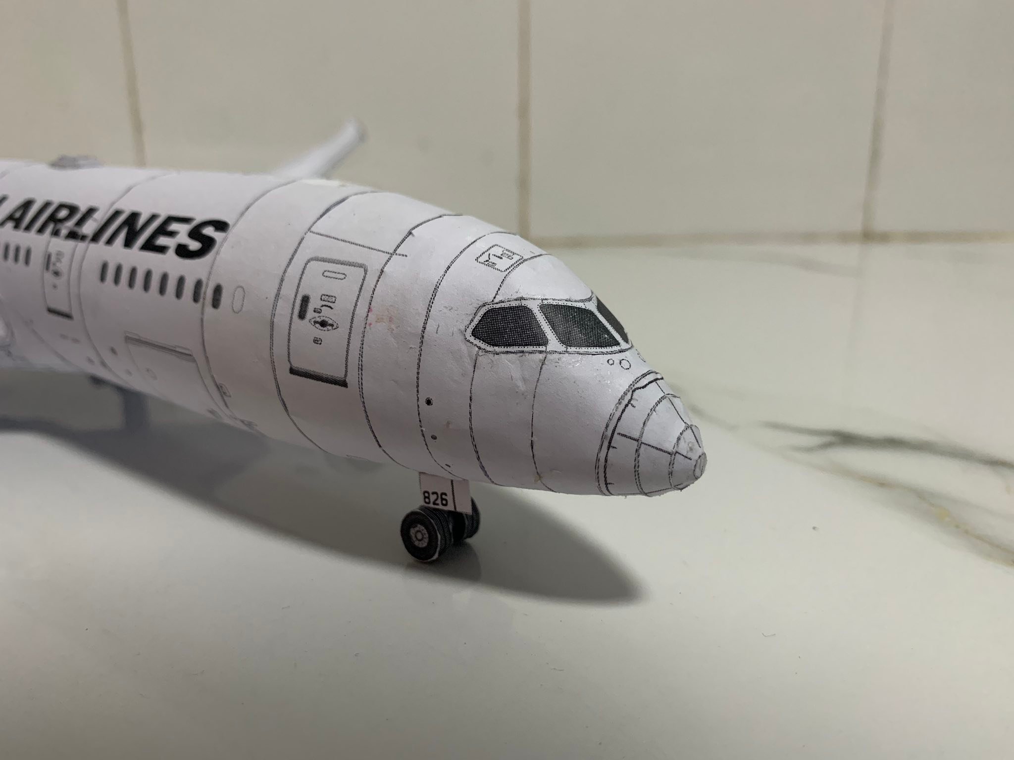 Boeing 787-8 Japan Airlines papercraft
