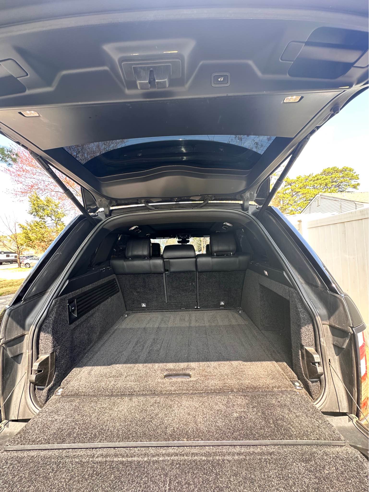 2017 Range Rover HSE Supercharged V.6 with panoramic roof - Cars ...