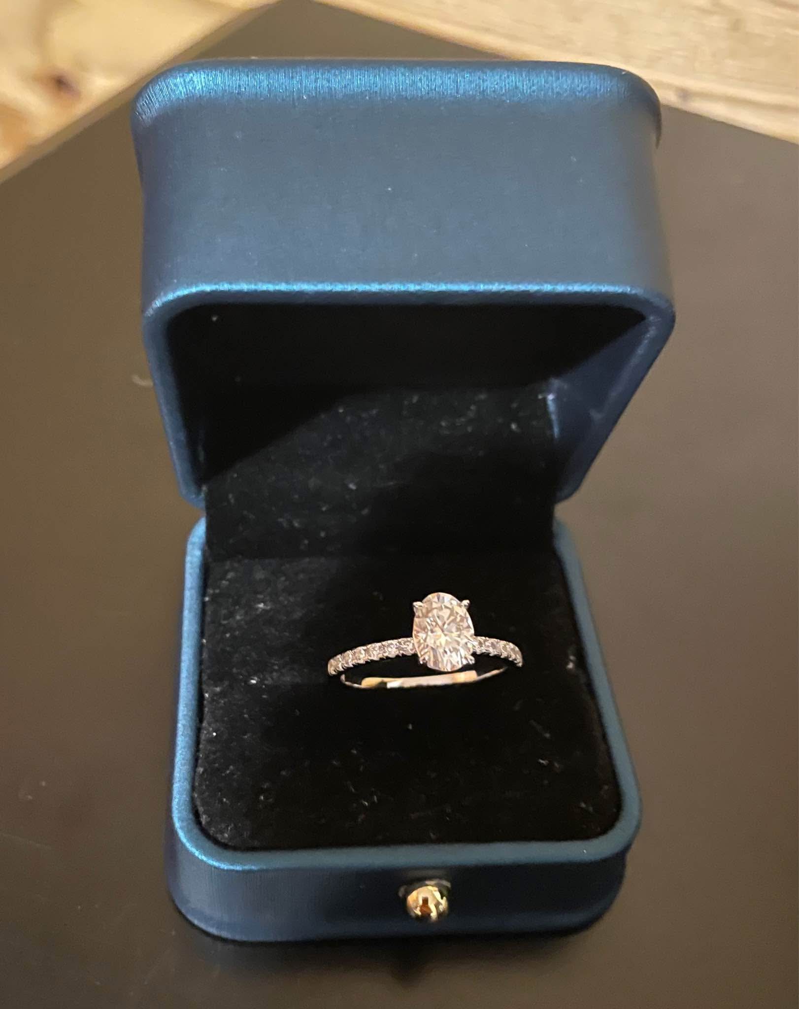 Men's Moissanite Ring - 1 Carat (6.5mm) D Color Solitaire Band In Sterling Silver & 18K Gold Plated, Sizes 7-12