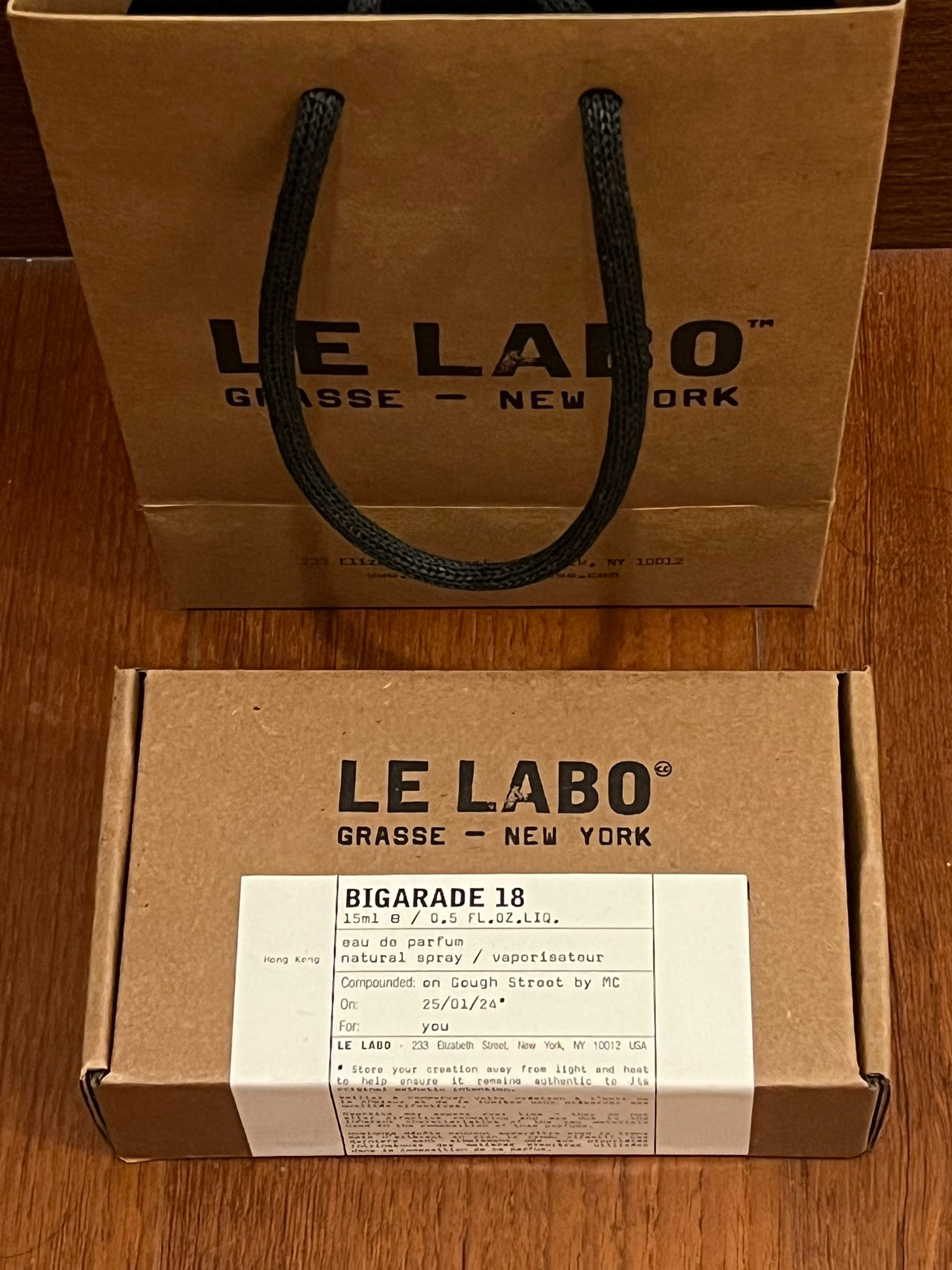 1.香水名稱與購入來源： LE LABO BIGARADE 18（香港城市限定，親自背回 