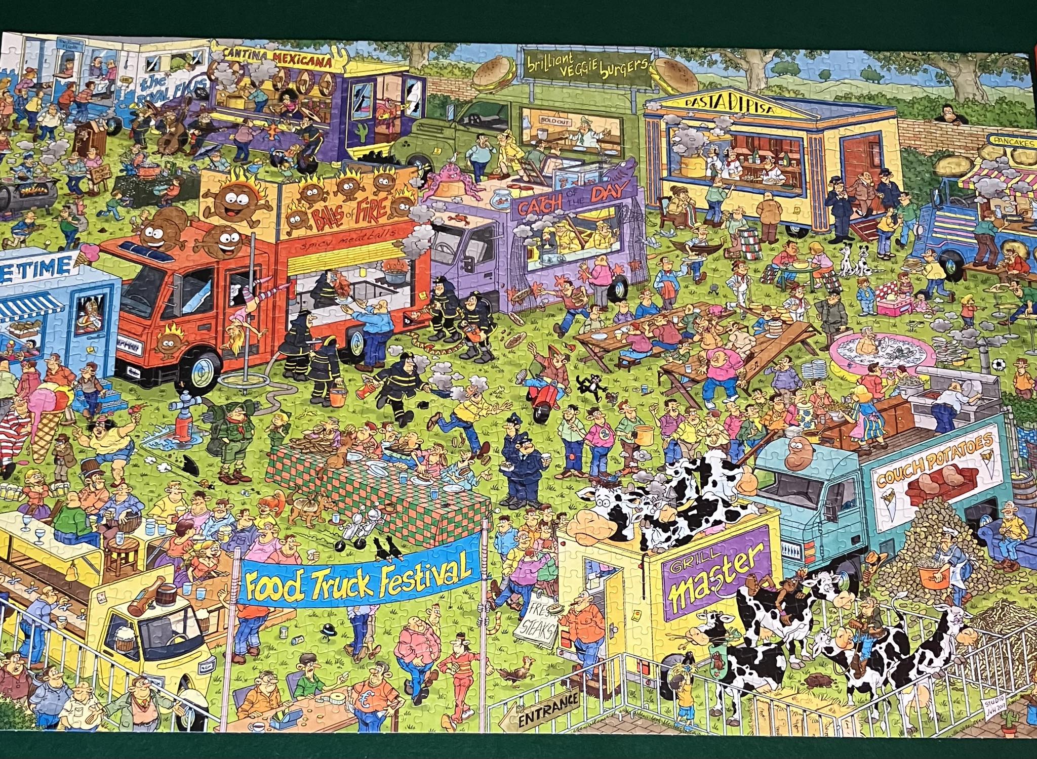 My second Jan Van Haasteren and so much fun again. 1000 pieces