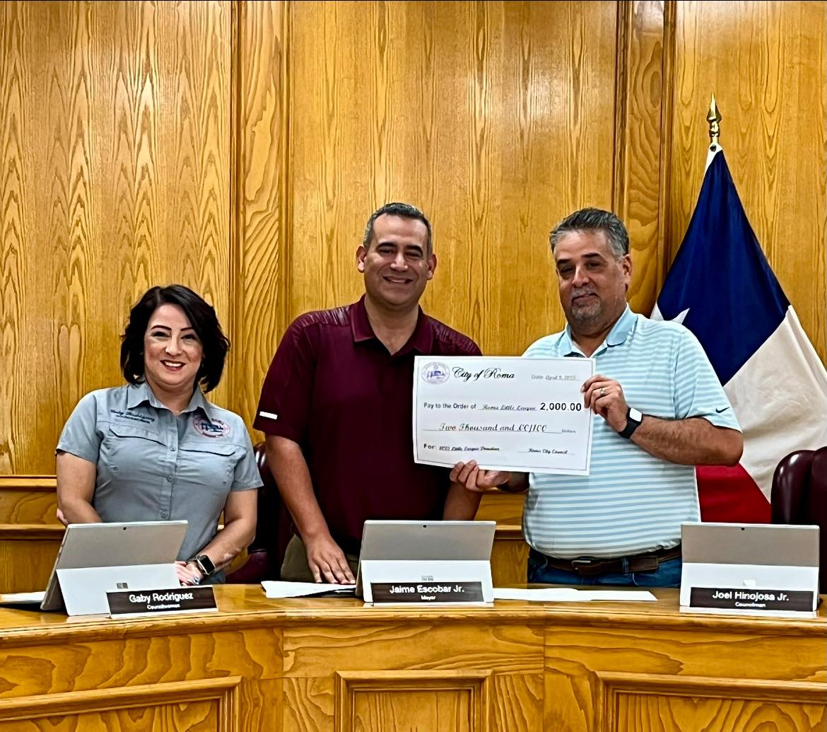City - ⚾️ The City of Roma made its annual donation to Roma Little ...