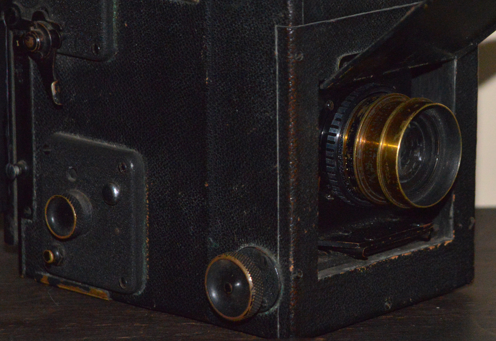 Using vintage cameras and lenses with the RB Graflex Series B 2x3