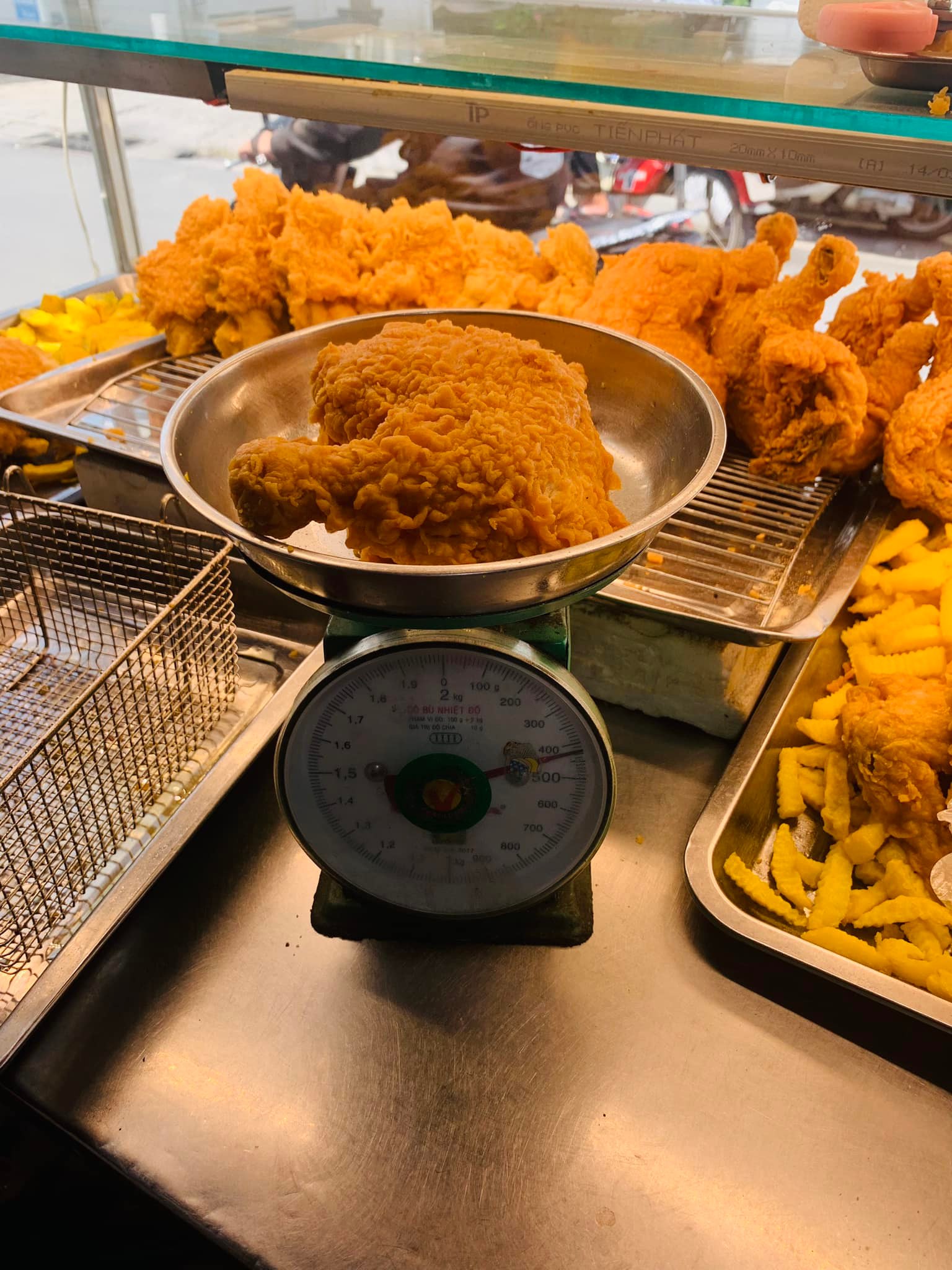 MÂY - Trà sữa & Gà rán | Ho Chi Minh City