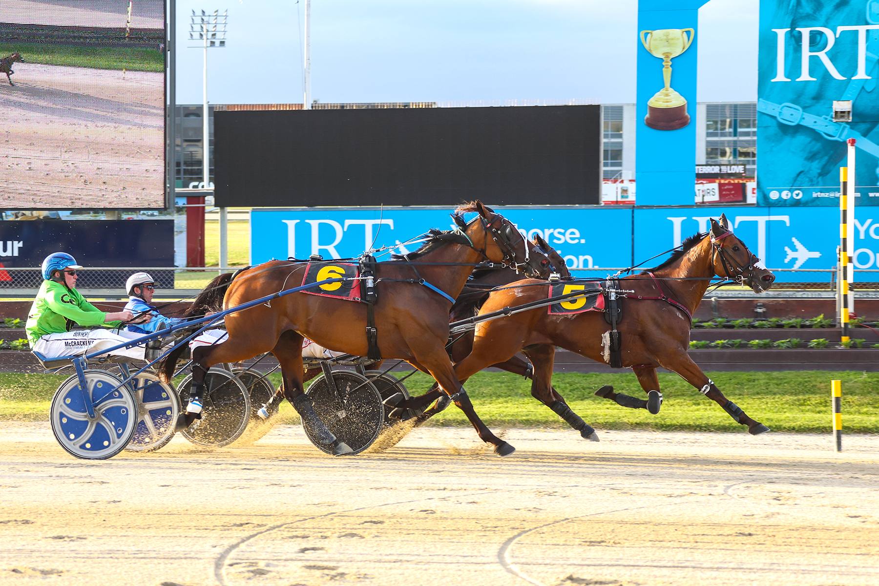 Gavin Smith Racing Stables | Woodend