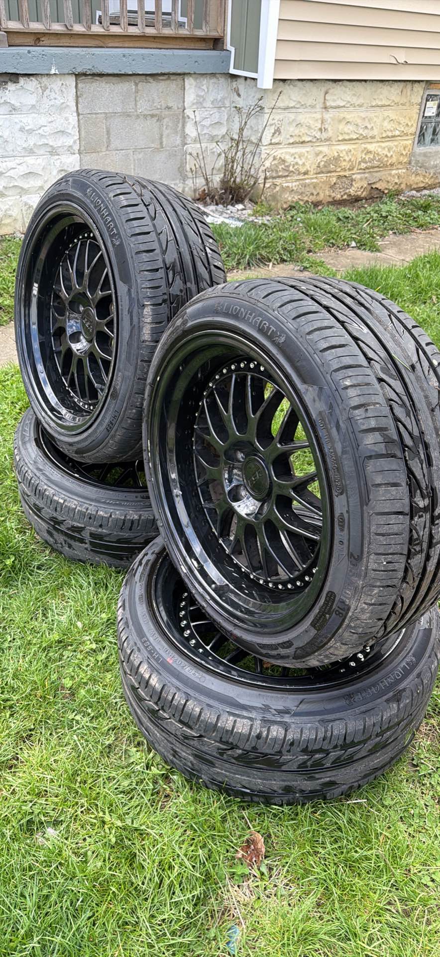 ESR rims with tire - Car Wheels, Tires & Parts - Columbus, Ohio ...