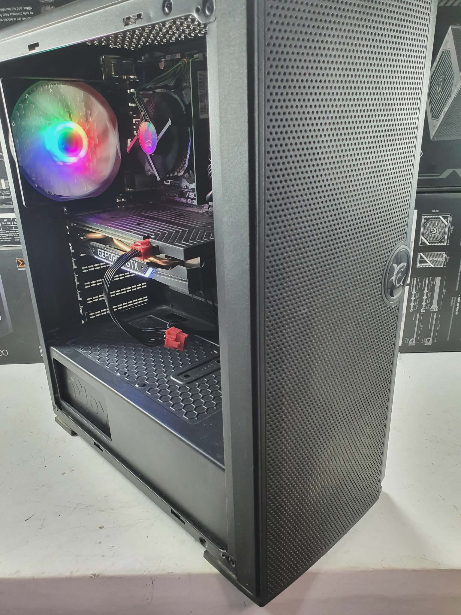 Boitier White Shark Panzer PSU NJOY 500W 80+ Bronze Carte mere 