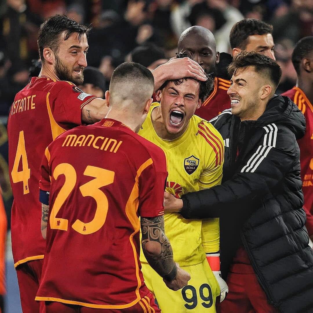 Forza Roma Forza Lupi added a new... - Forza Roma Forza Lupi