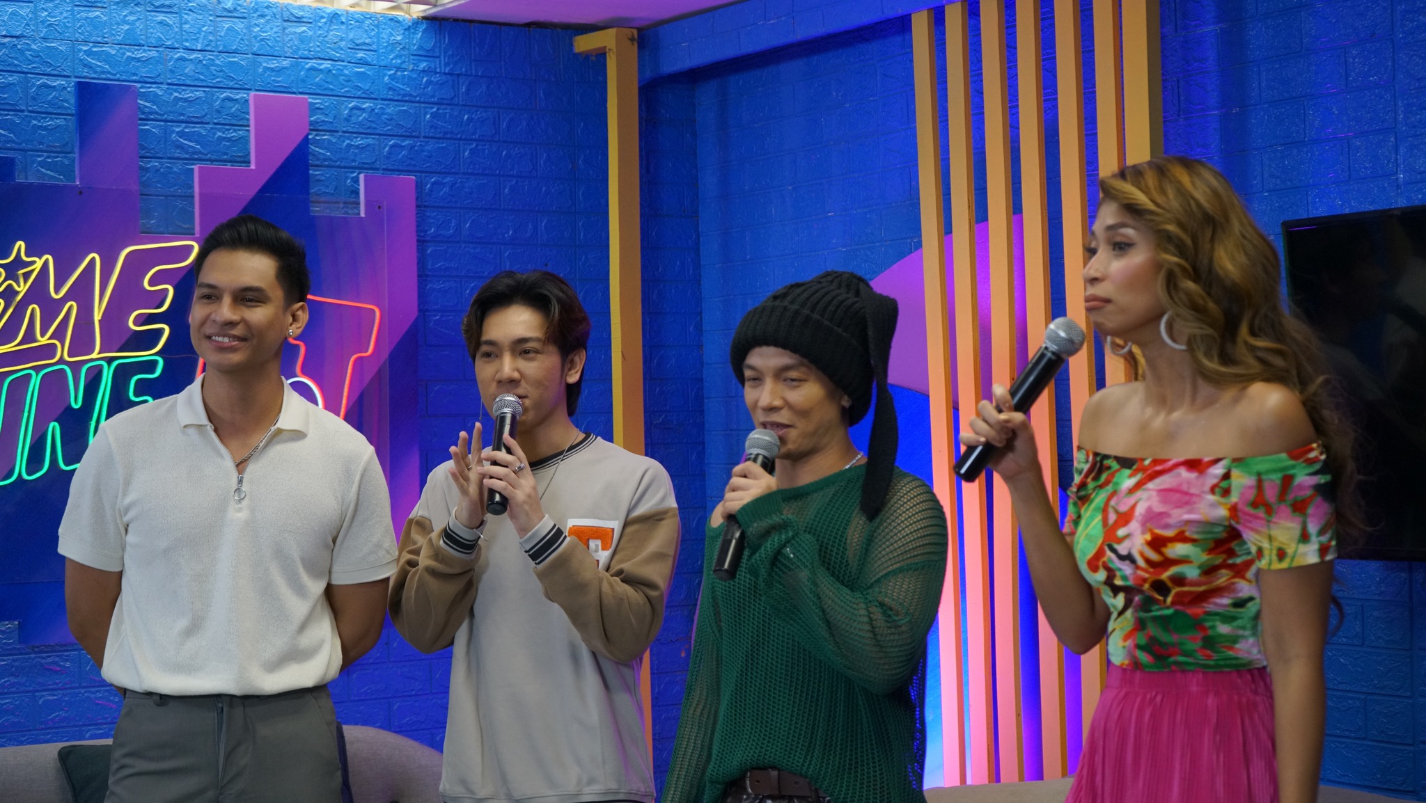 It's Showtime - Welcome to Showtime Online U, SAM... | Facebook