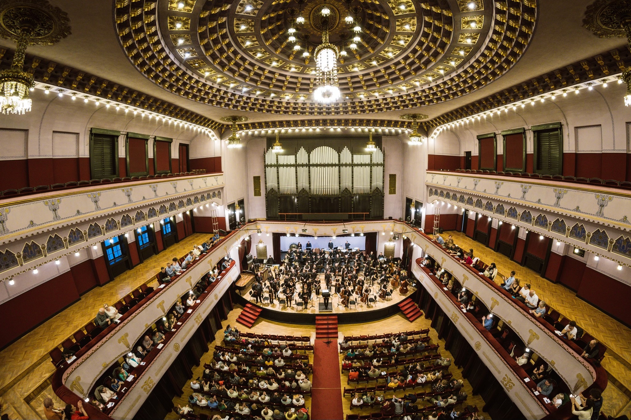 🇷🇴 În data de 10 aprilie 2025 a avut loc un Concert simfonic în Sala ...