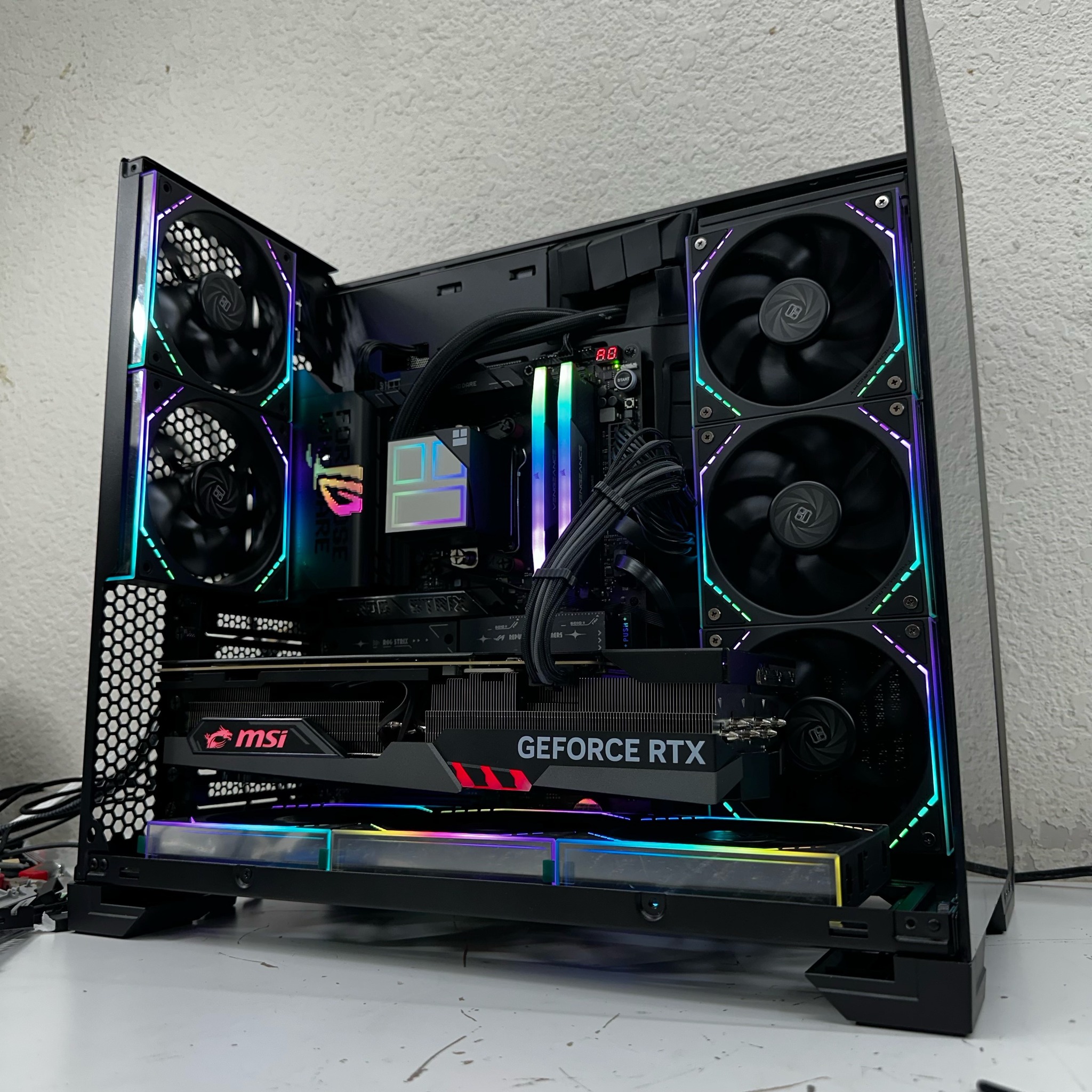 RTX 5080 + Ryzen 7 9800X3D 4K Gaming PC — Lian Li O11 Vision & Lian Li ...