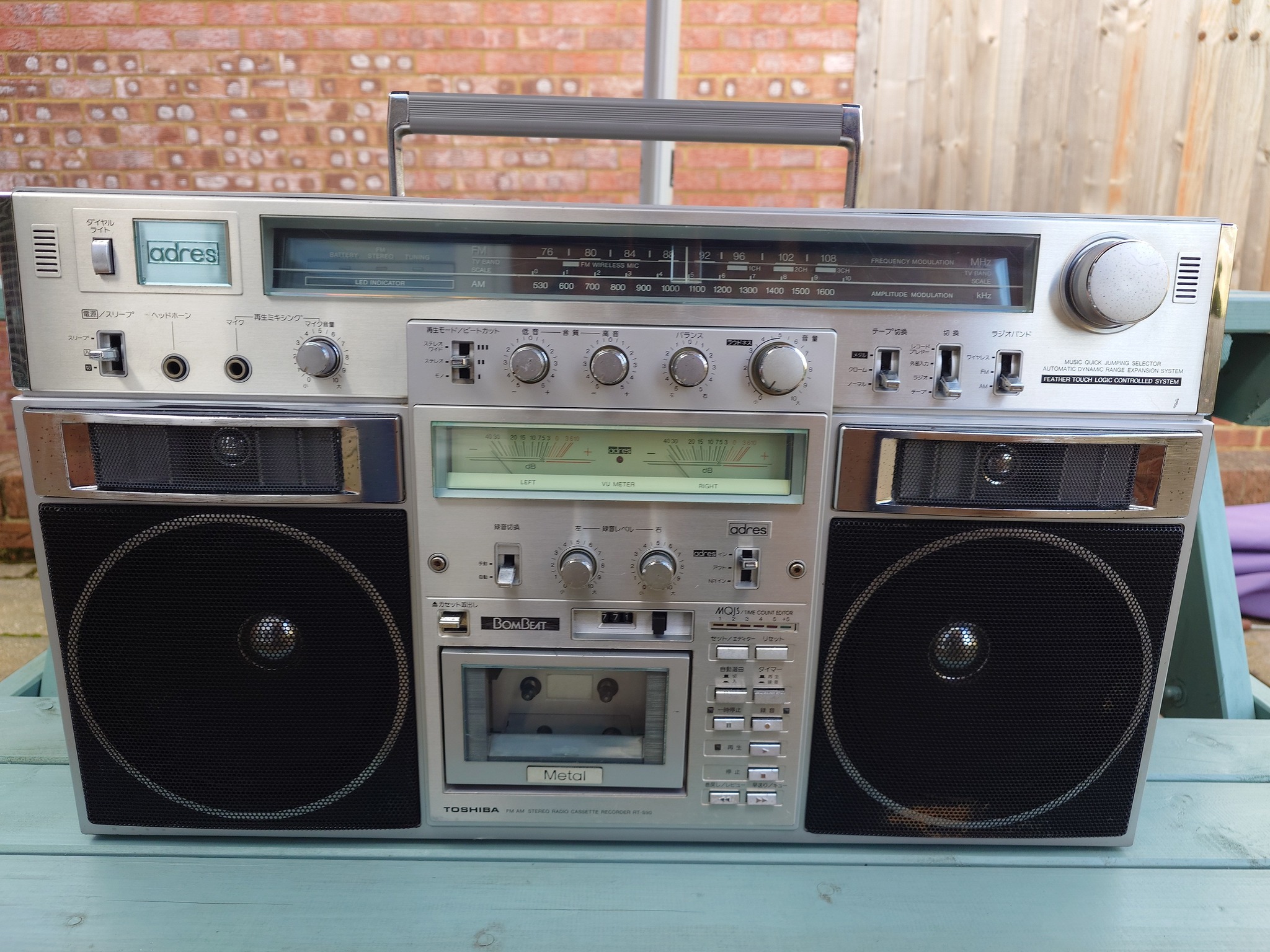 Toshiba bombeat RT-S90 project to be sold on eBay shortly.