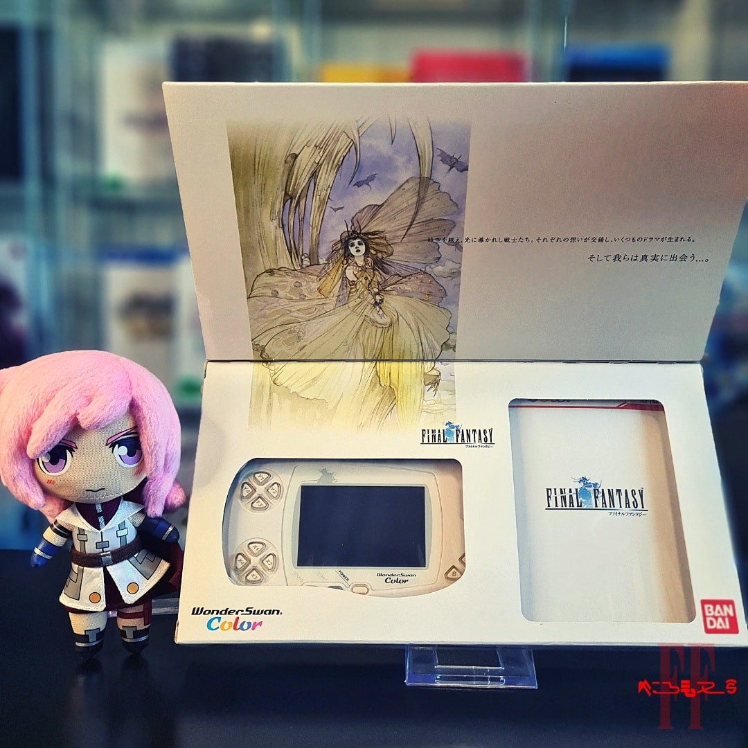 Wonderswan Color console and Final Fantasy edition