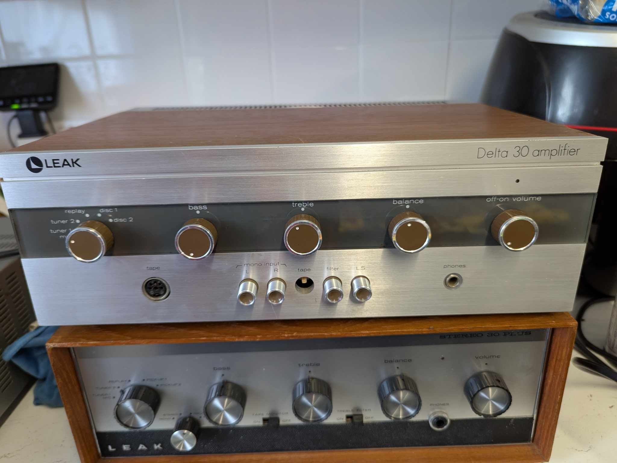 Vintage Leak Stereo 30 amplifier from 1965
