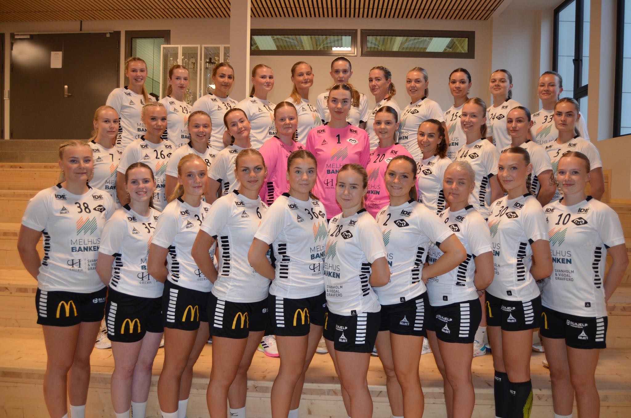 melhus-h-ndball-damer