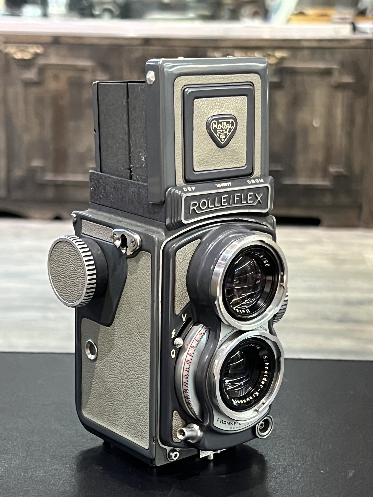 Rolleiflex 4×4 Baby Grey TLR with 60mm f3.5 Xenar lens in Synchro