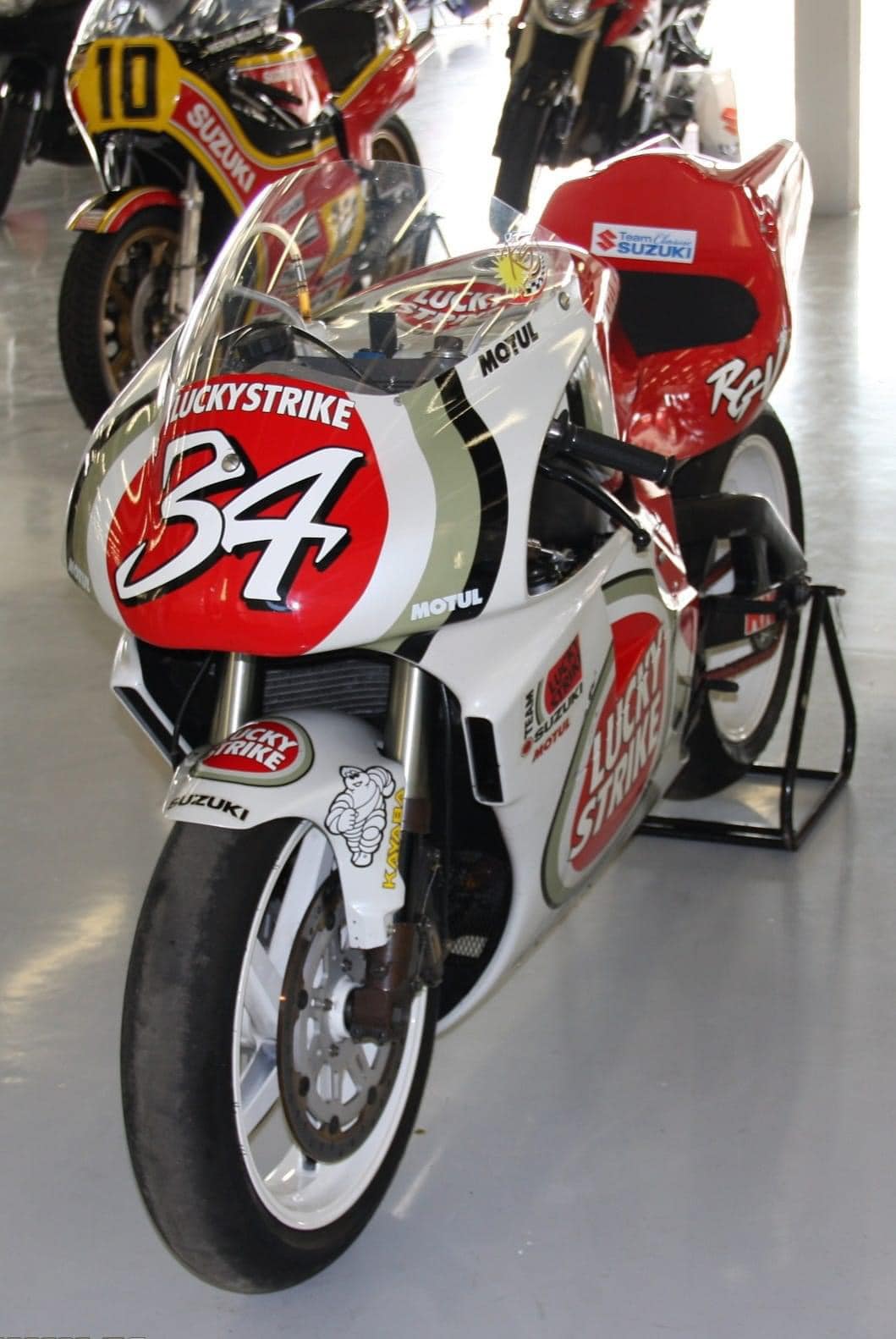 Kenny Roberts Jr's 1999 Suzuki RGV500 was a good looking bike. It
