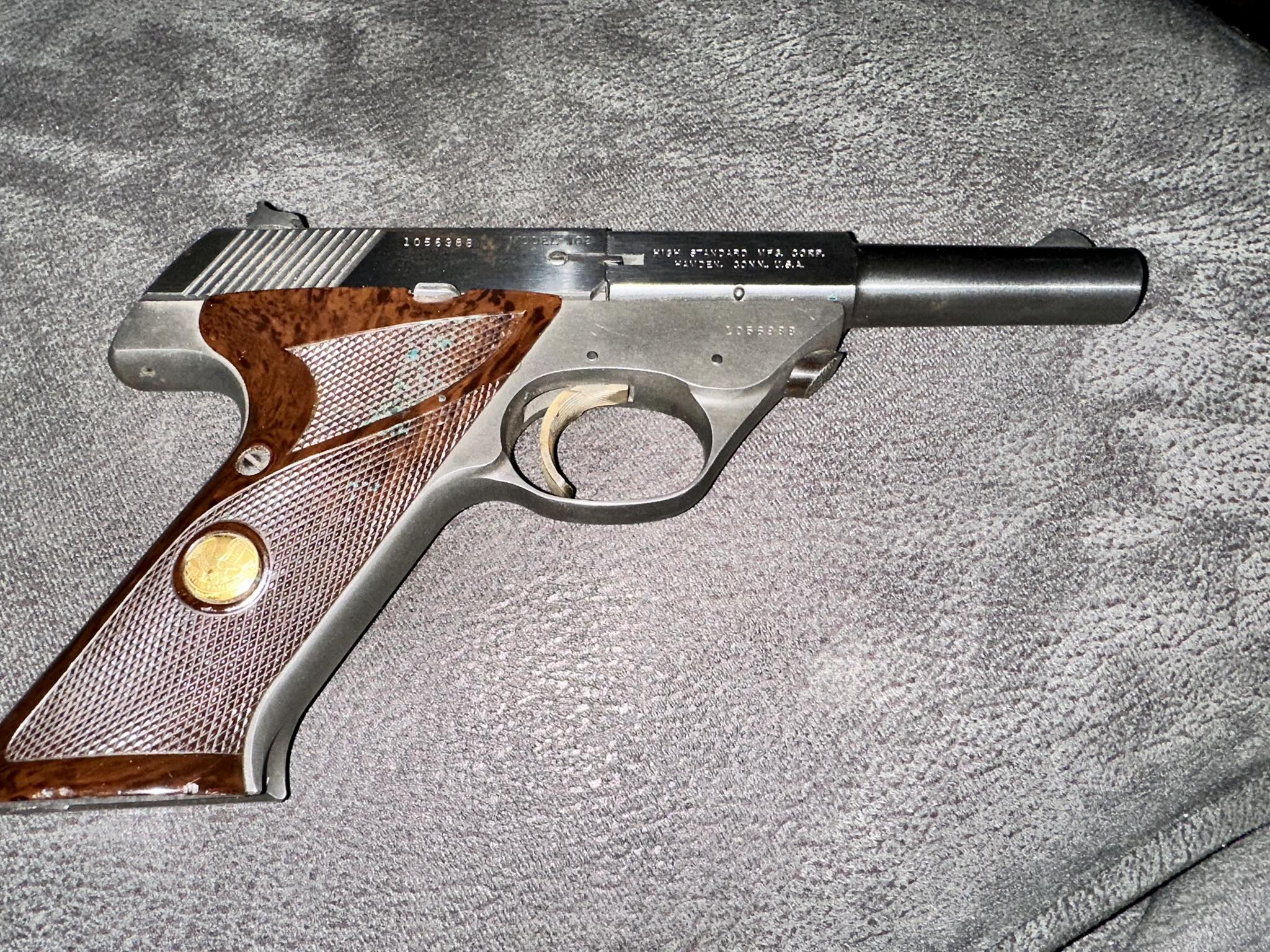 What are the High Standard magazines and what is their value?
