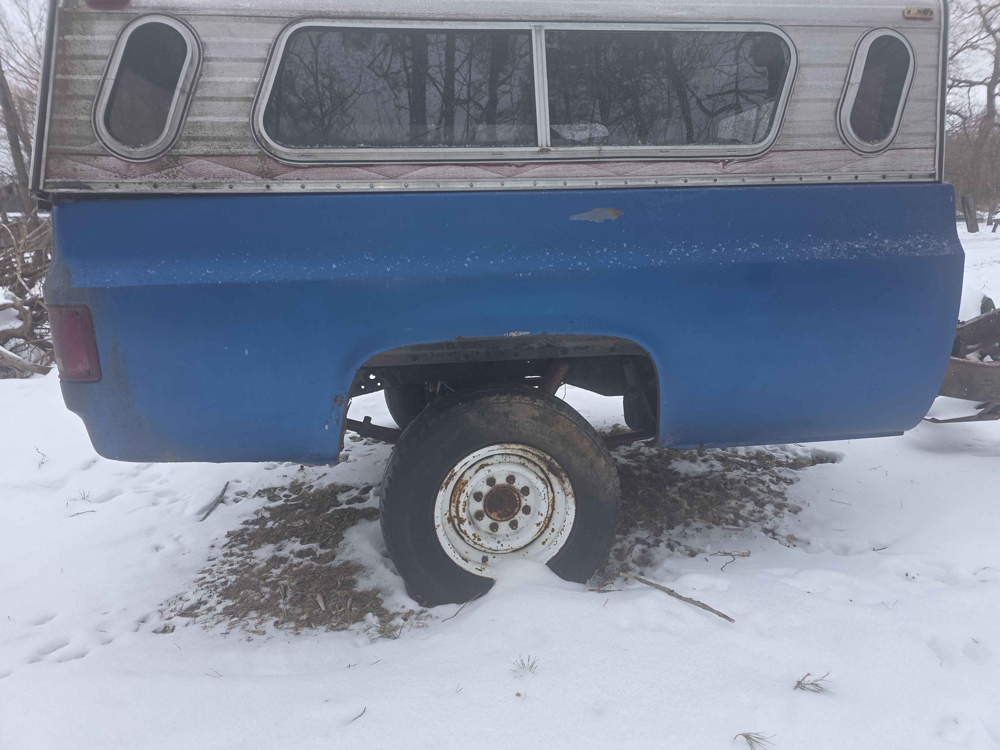 Square body box, frame, and 3/4 to axles - Trailers - Mayfield ...