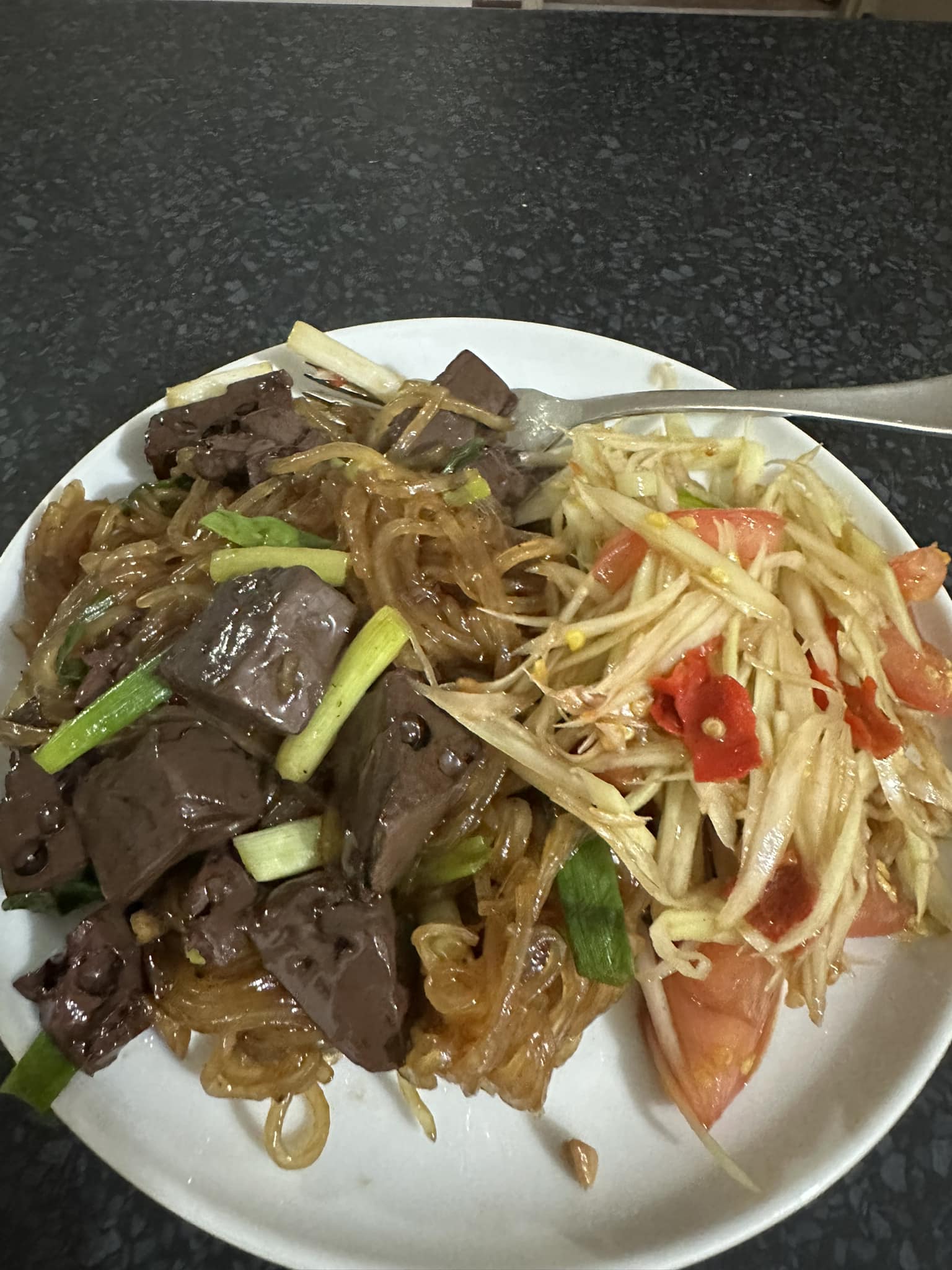 Atchara - สมัยเรียนประถม ซื้อกินประจำเลย #ผัดเส้น #ส้มตำ #คนไทยในต่าง ...