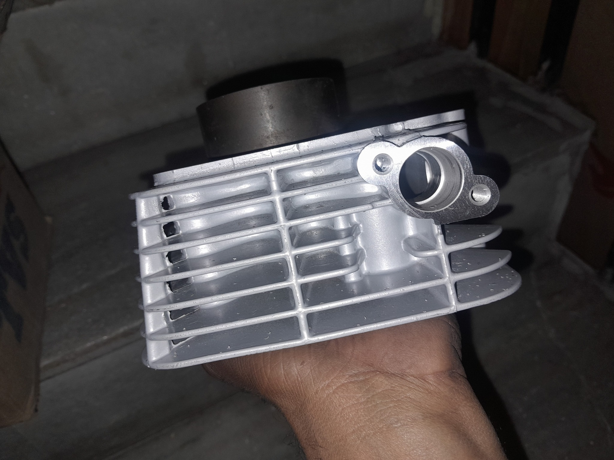 SUZUKI FIERO ORIGNAL CYLINDER KIT AVAILABLE @4500 including