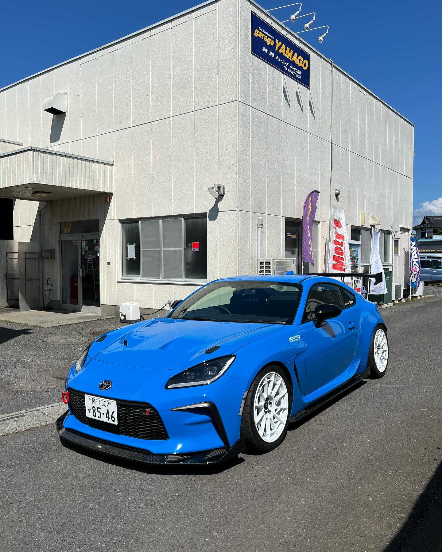 GYドラえもんGR86 に取り付けた、近藤エンジニアリングさんのエアロ 