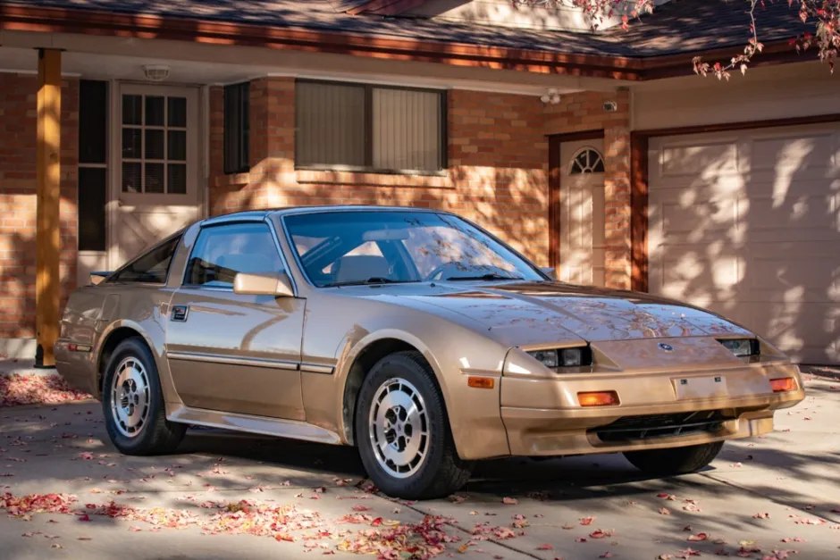 1987 Nissan 300 ZX Ad. USA. Esquire Magazine, April 1987.