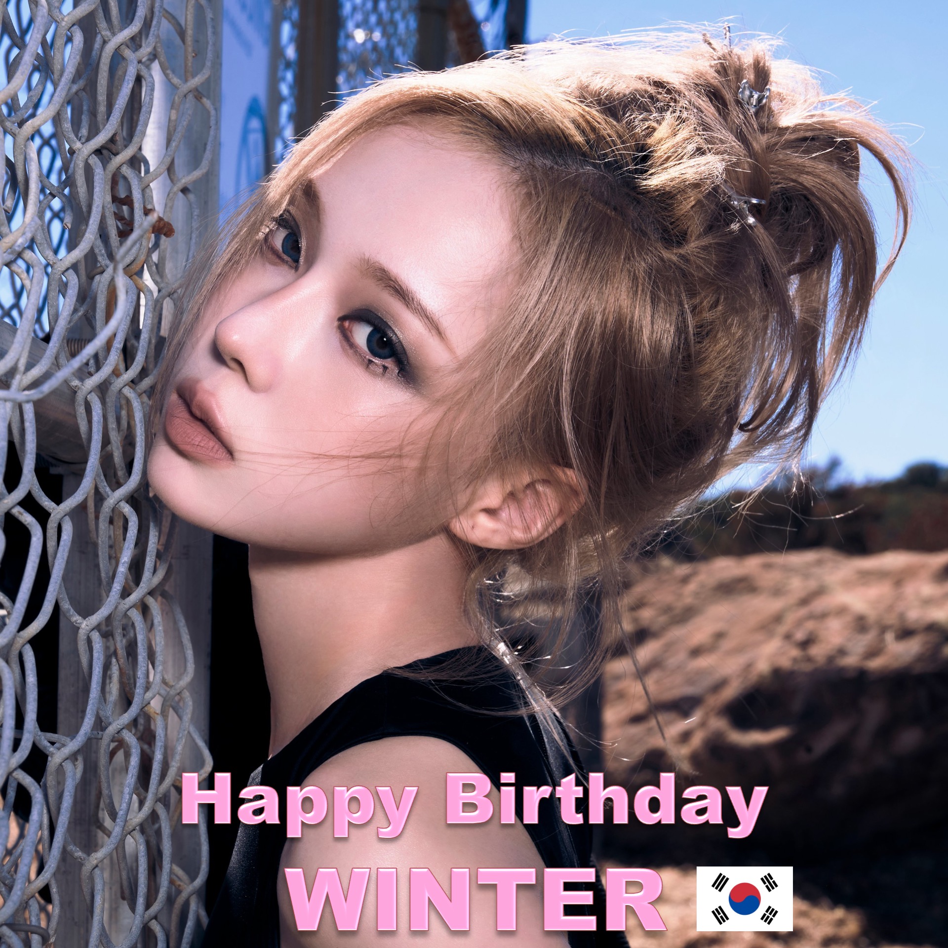 Happy 24th birthday to the gorgeous, hugely talented Singer
