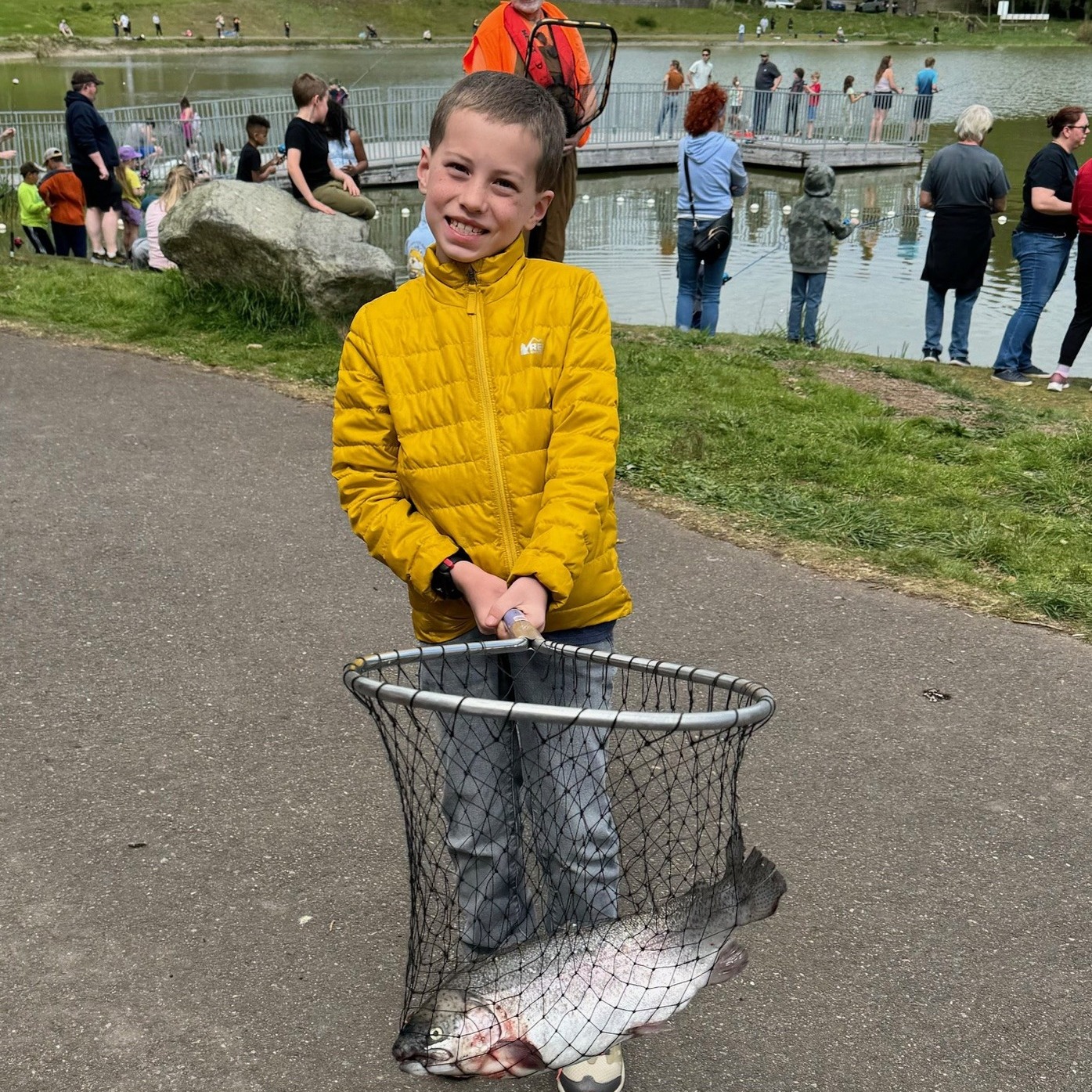 family fun fish netting DaddyGoFish Kids Fishing Net beach weddings Looking for some reel fun