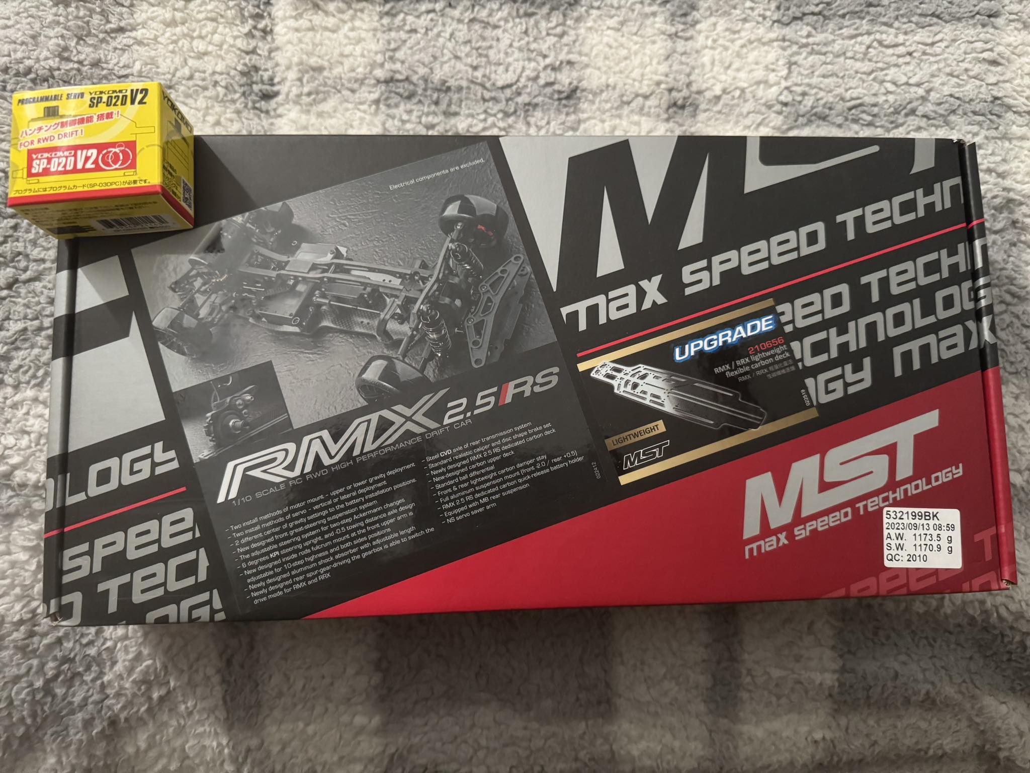 専用2 MST RMX 2.0 vs 3Racing Sakura D5 comparison