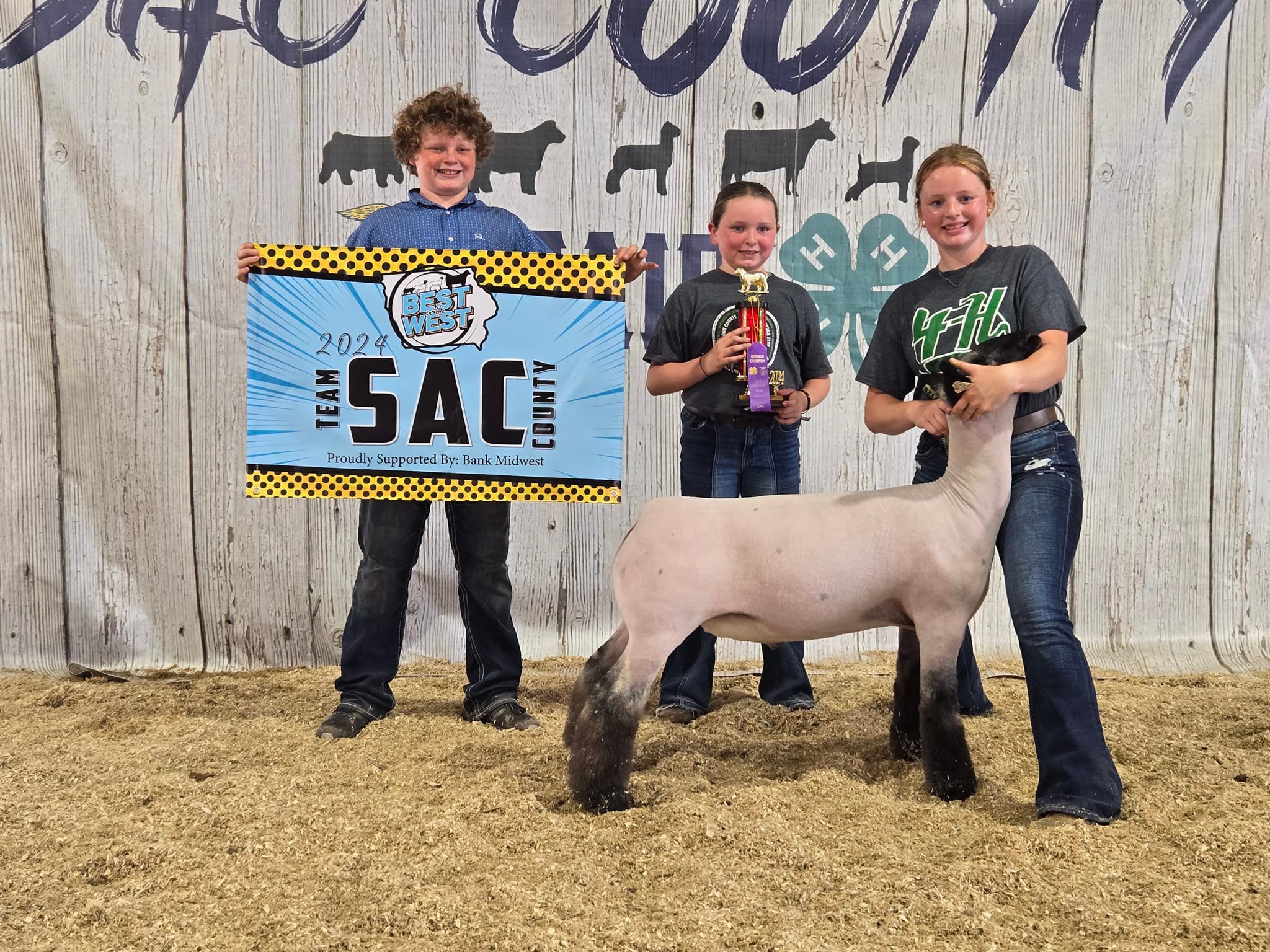 Meyer - Congrats to Shannon and Team Melody on Champion Market Lamb at ...