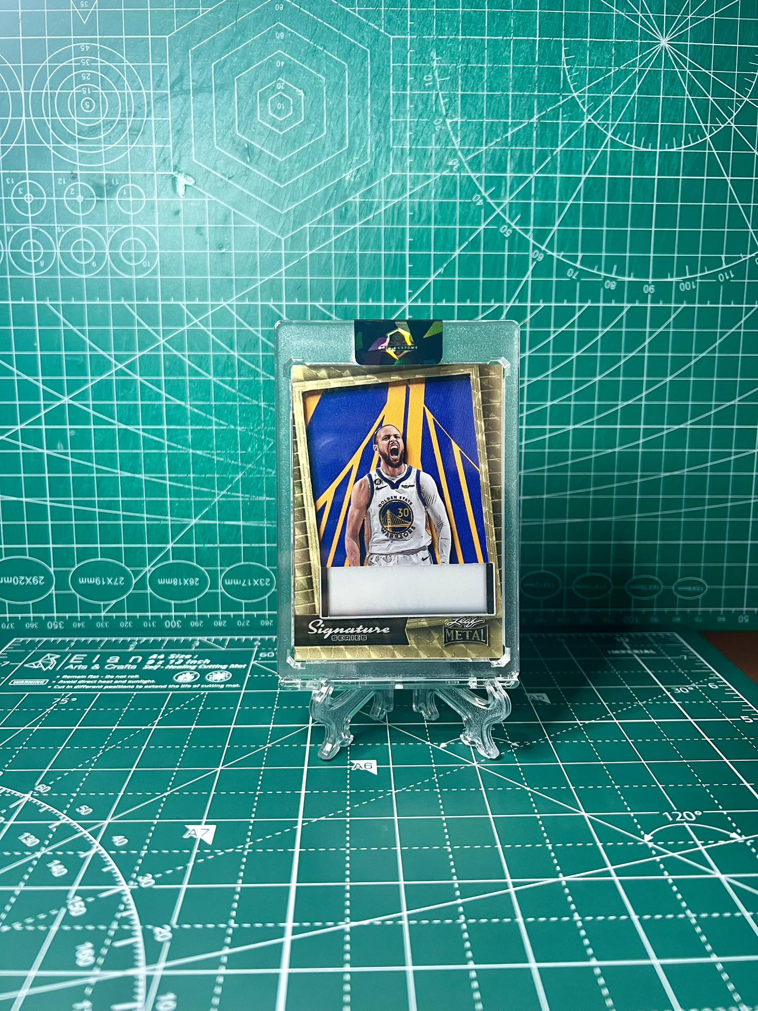 Featuring a GAME-WORN Steph Curry Patch! ? 2024-25 Panini 
