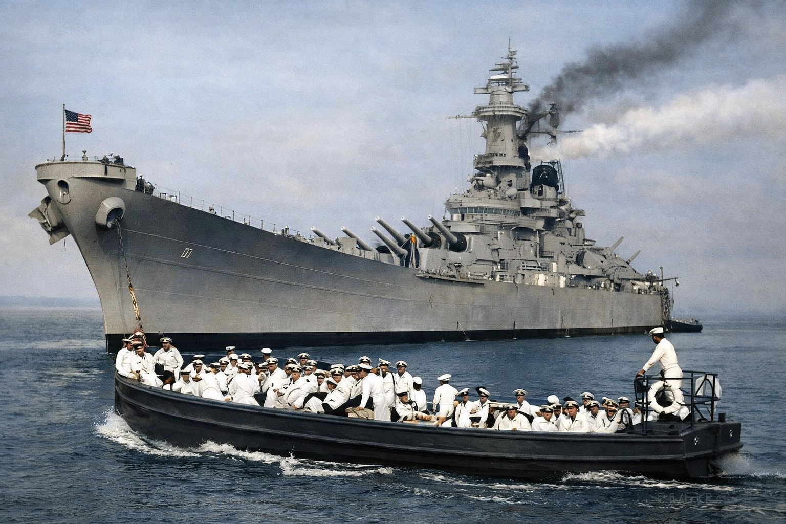 I love Warships - A line of sailors, carrying between them... | Facebook