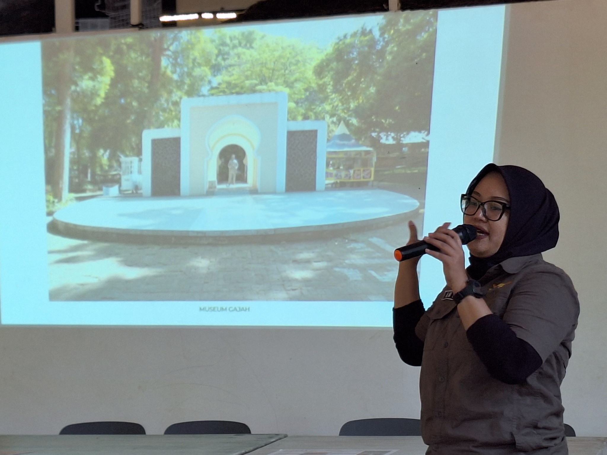 Bandung Local Guides | Bandung