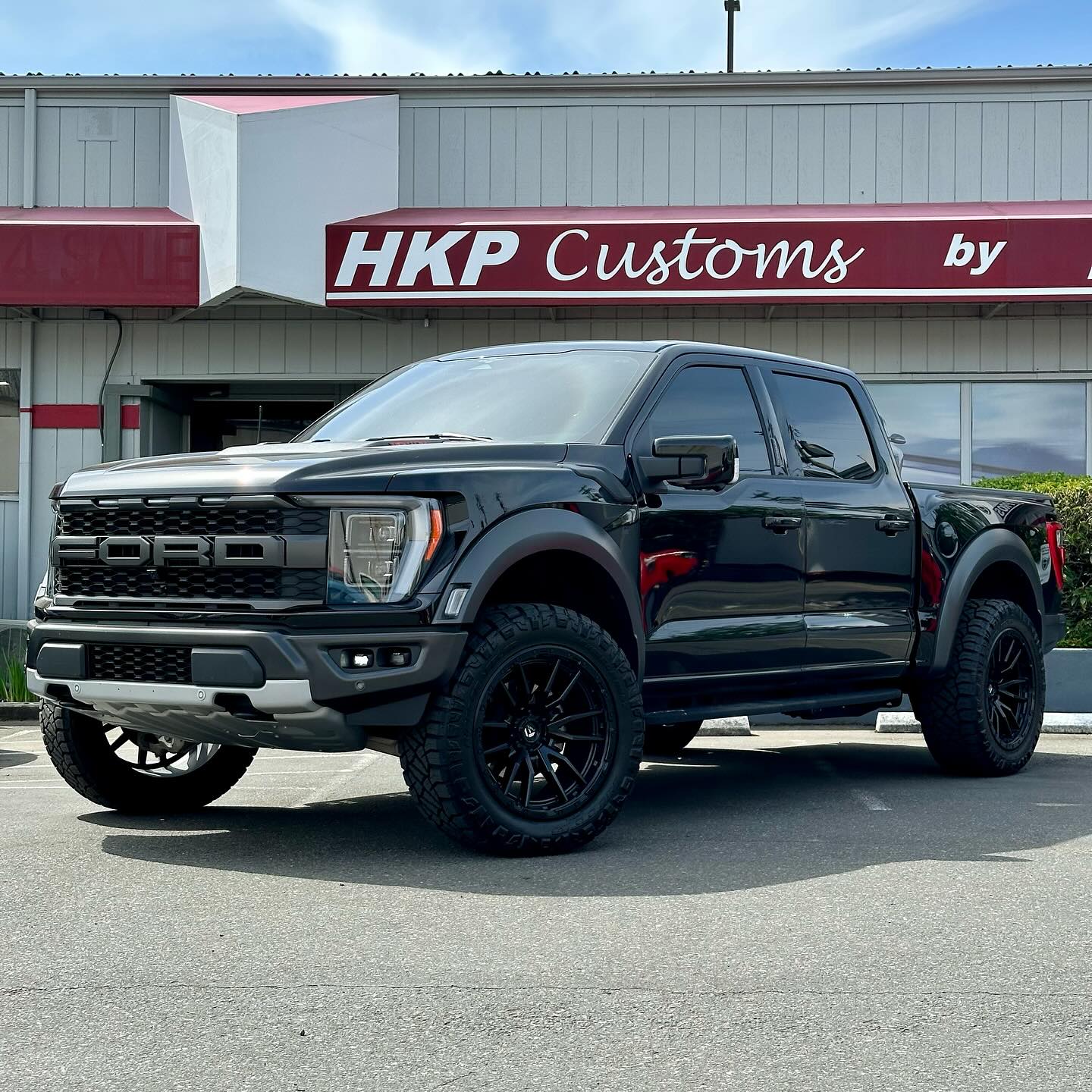 HKP Customs - 🦖 2023 Ford Raptor 🦖 ️ICON Front Leveling... | Facebook
