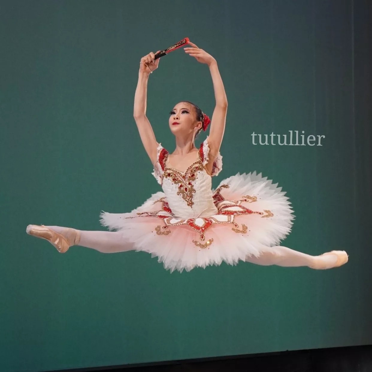 チュチュリエ -tutullier- added a new photo. - チュチュリエ -tutullier-