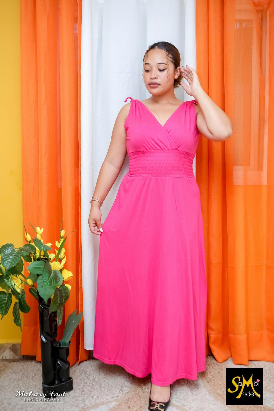 Robe Rouge Cintrée WOW Couture En Taille L - Courte, Très Bon état