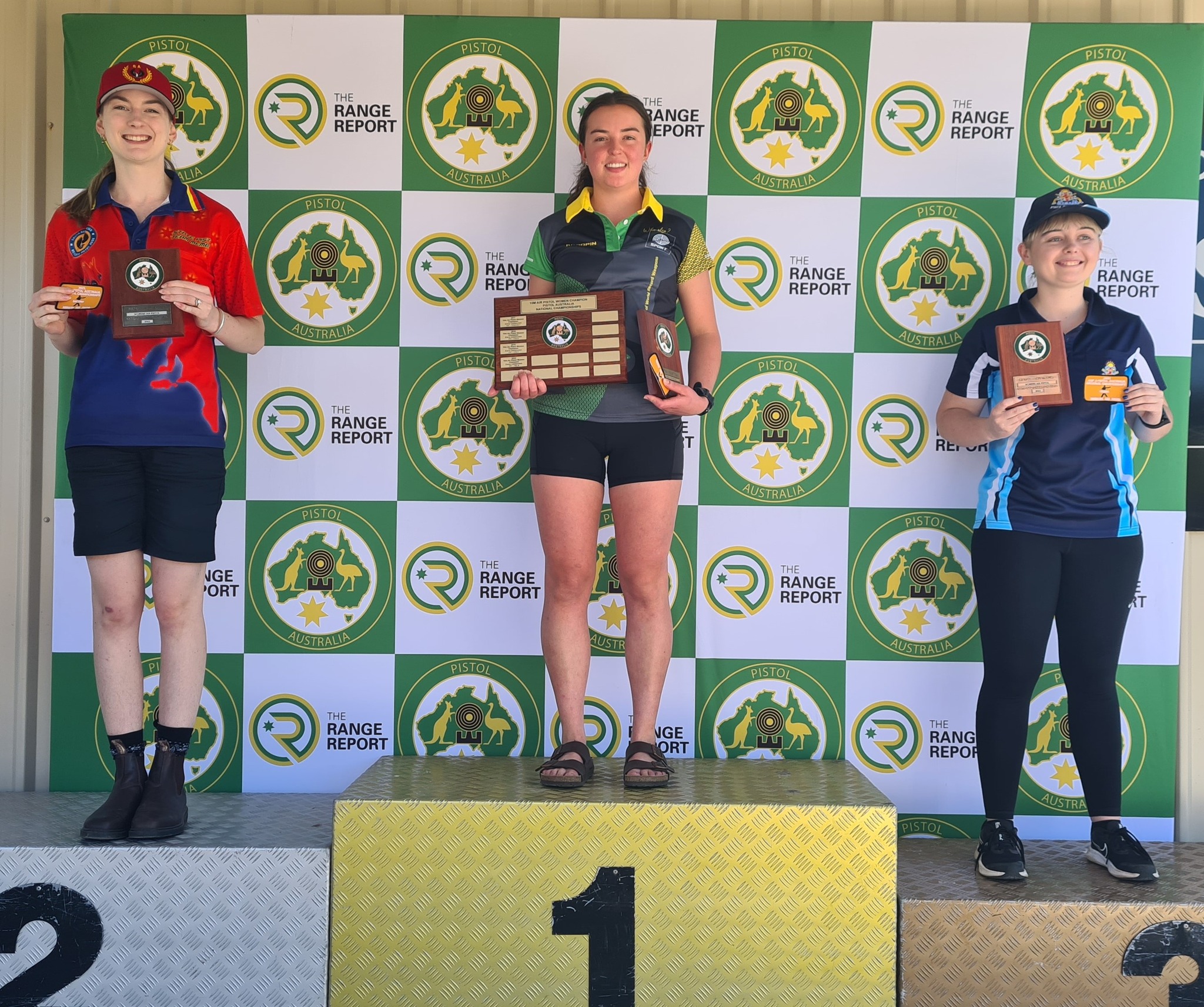 Target - 10m Air Pistol Women - 1. Sascha Kroopin, 2. Alison Heinrich ...