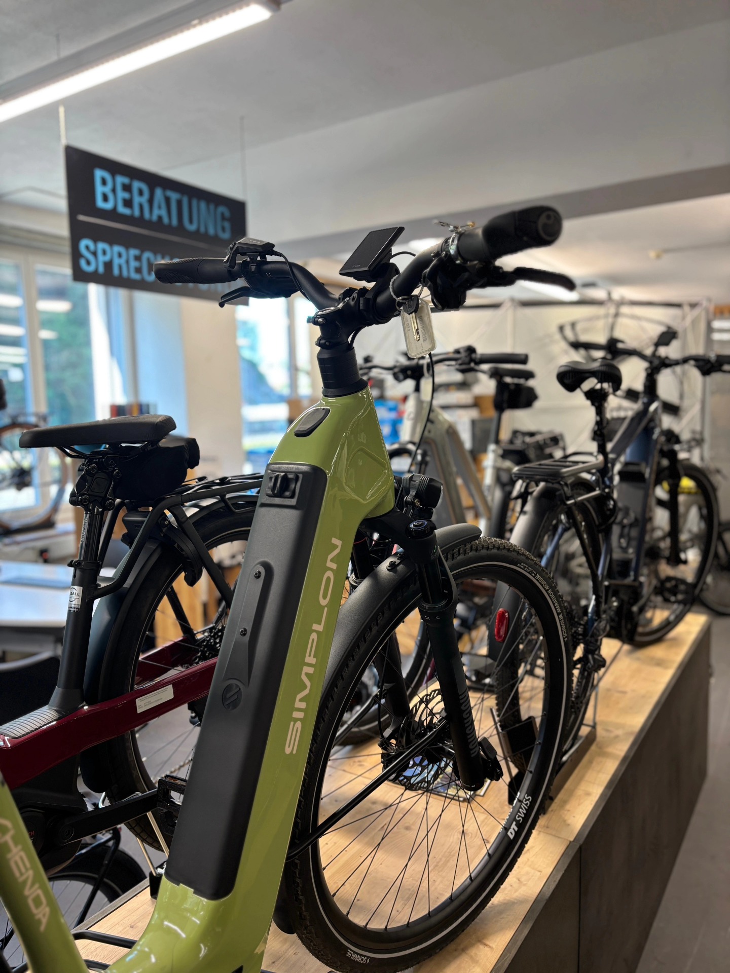 markisen händler in meiner nähe Aufdachmarkise nach Maß Farbe
---:Rot default_Fork_Fork_camino-al-forks-carbon Decathlon: Neues Fahrrad fährt