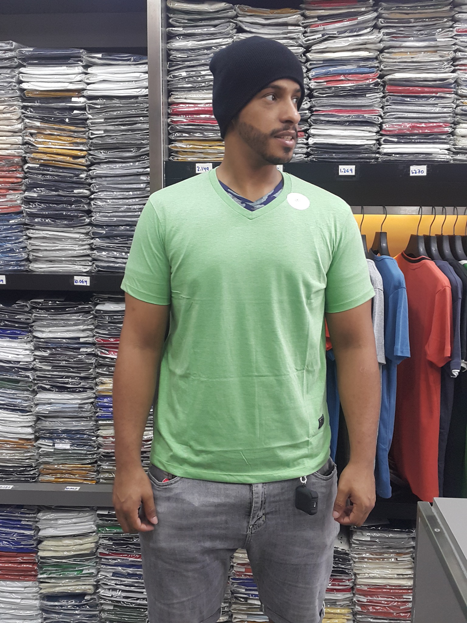 Uzem Bodysize & slim fit | Bangkok