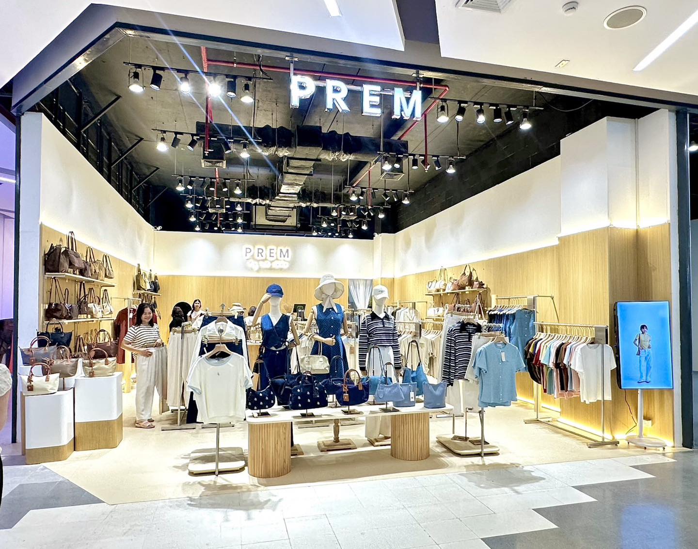 PREM Bag and clothes added a new... - PREM Bag and clothes