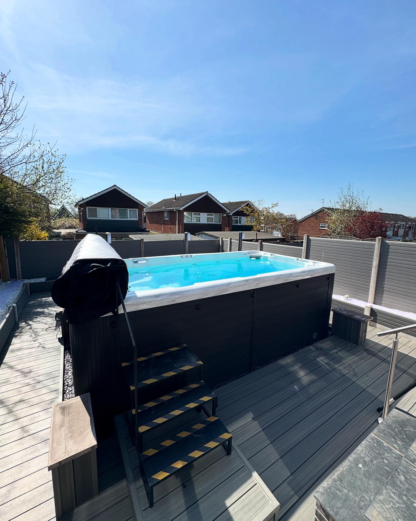 Staffordshire Hot Tubs & Swimspas | Sittingbourne