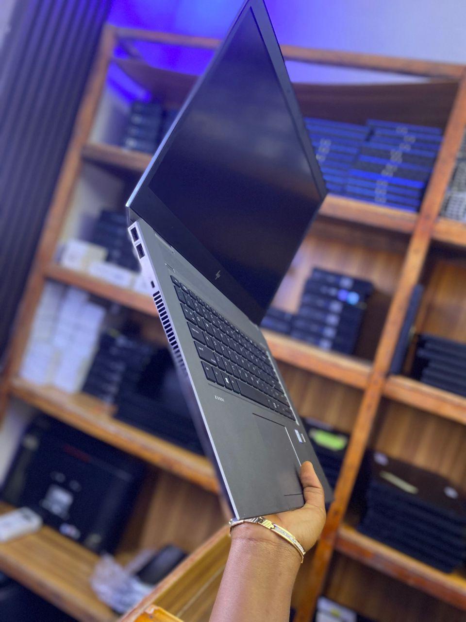 💈Hp zbook studio G5 💈Intel core i 7 💈8th generation 💈processor