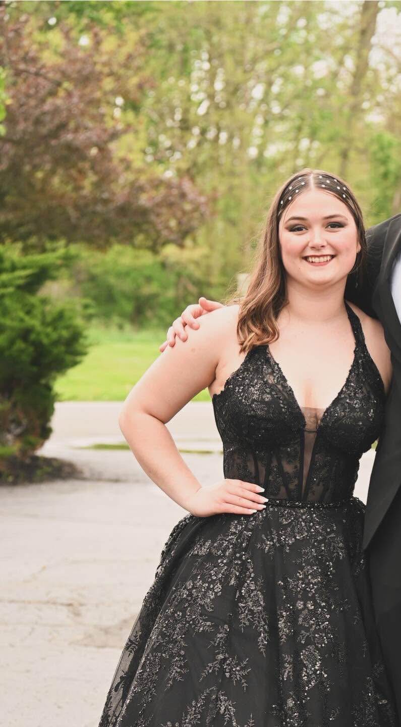 Prom Dress Size 6 - Dresses - Tiffin, Ohio | Facebook Marketplace